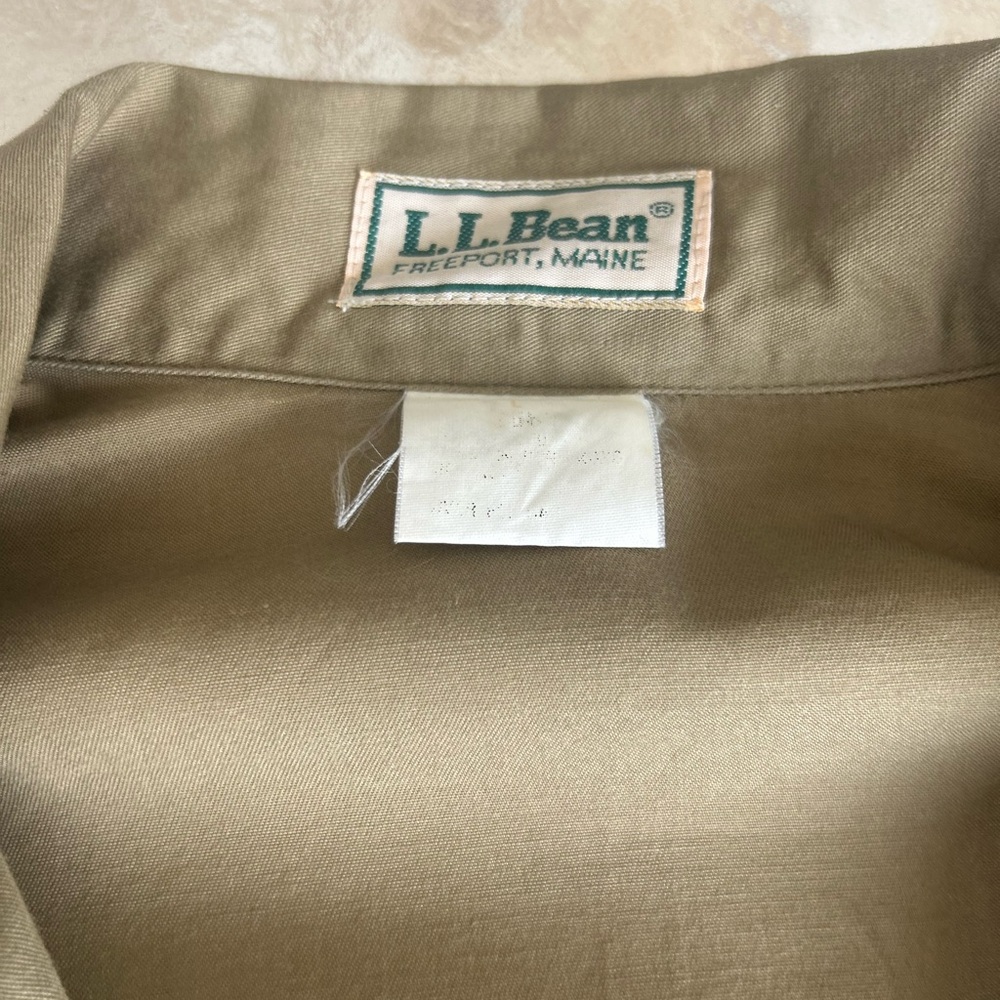 L.L. Bean Tan Lightweight Shirt Jacket with Collar and Adjustable Cuffs - Picture 2 of 9